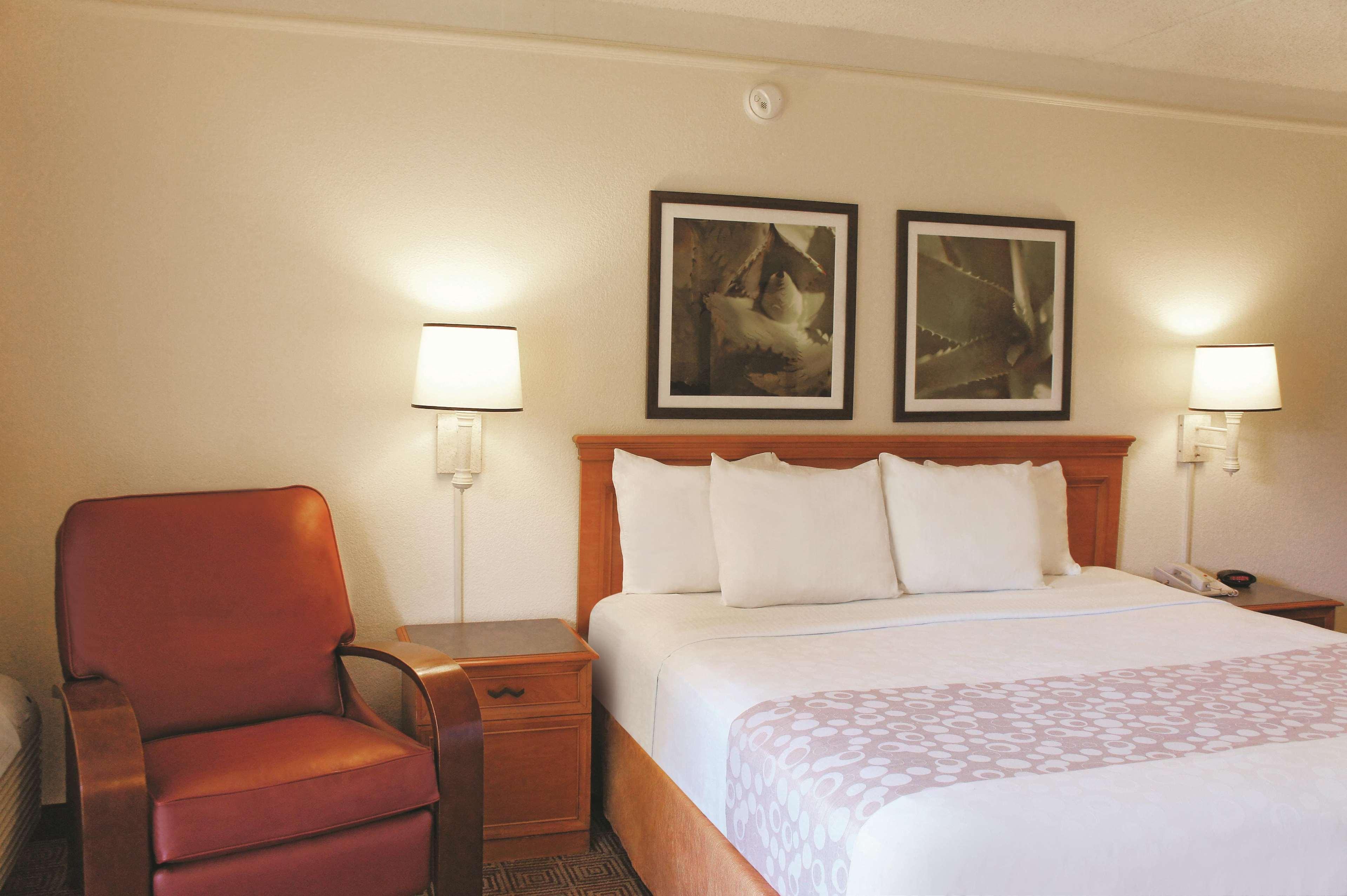 Baymont By Wyndham Houston La Porte Eksteriør bilde