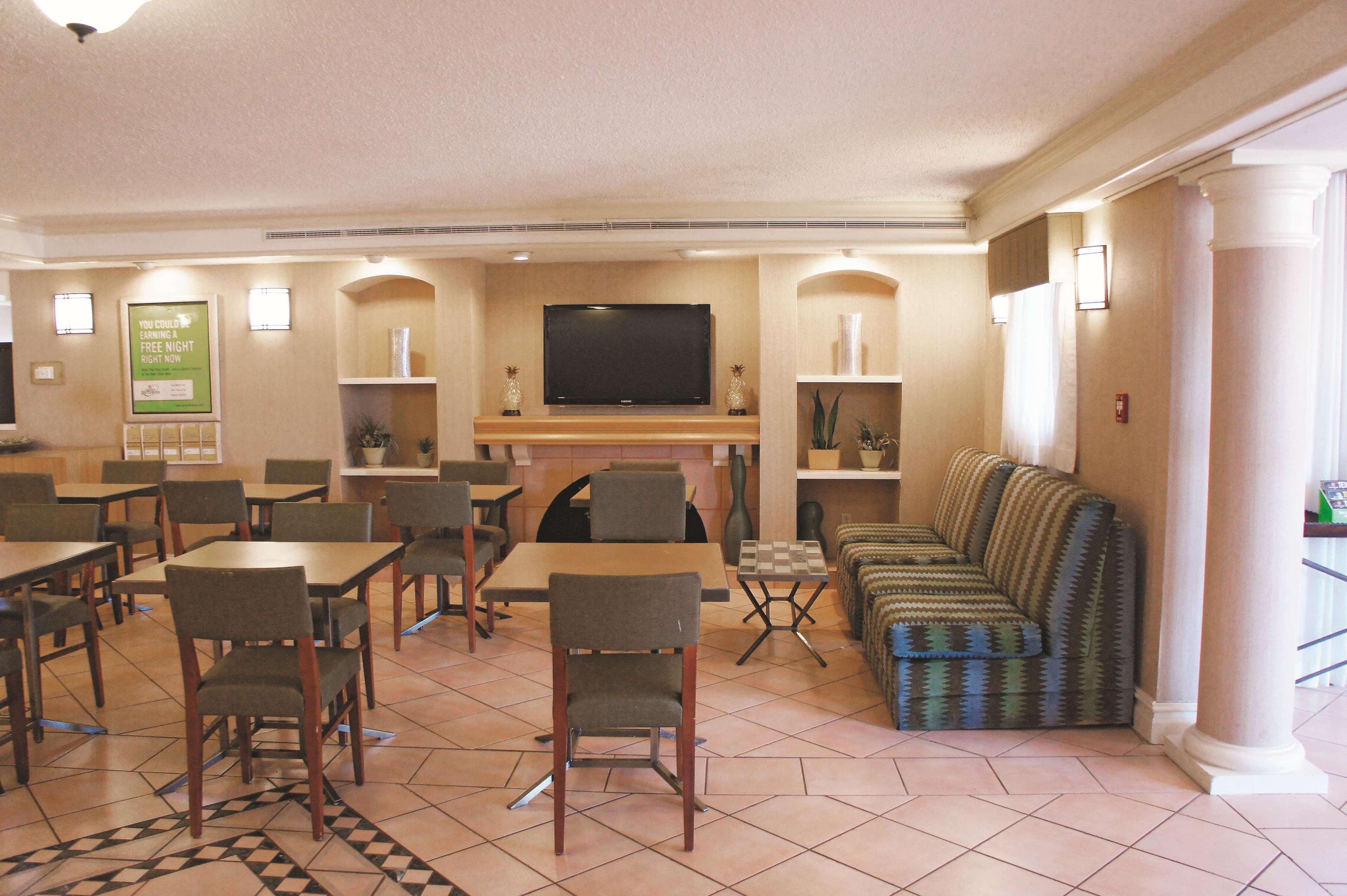 Baymont By Wyndham Houston La Porte Eksteriør bilde
