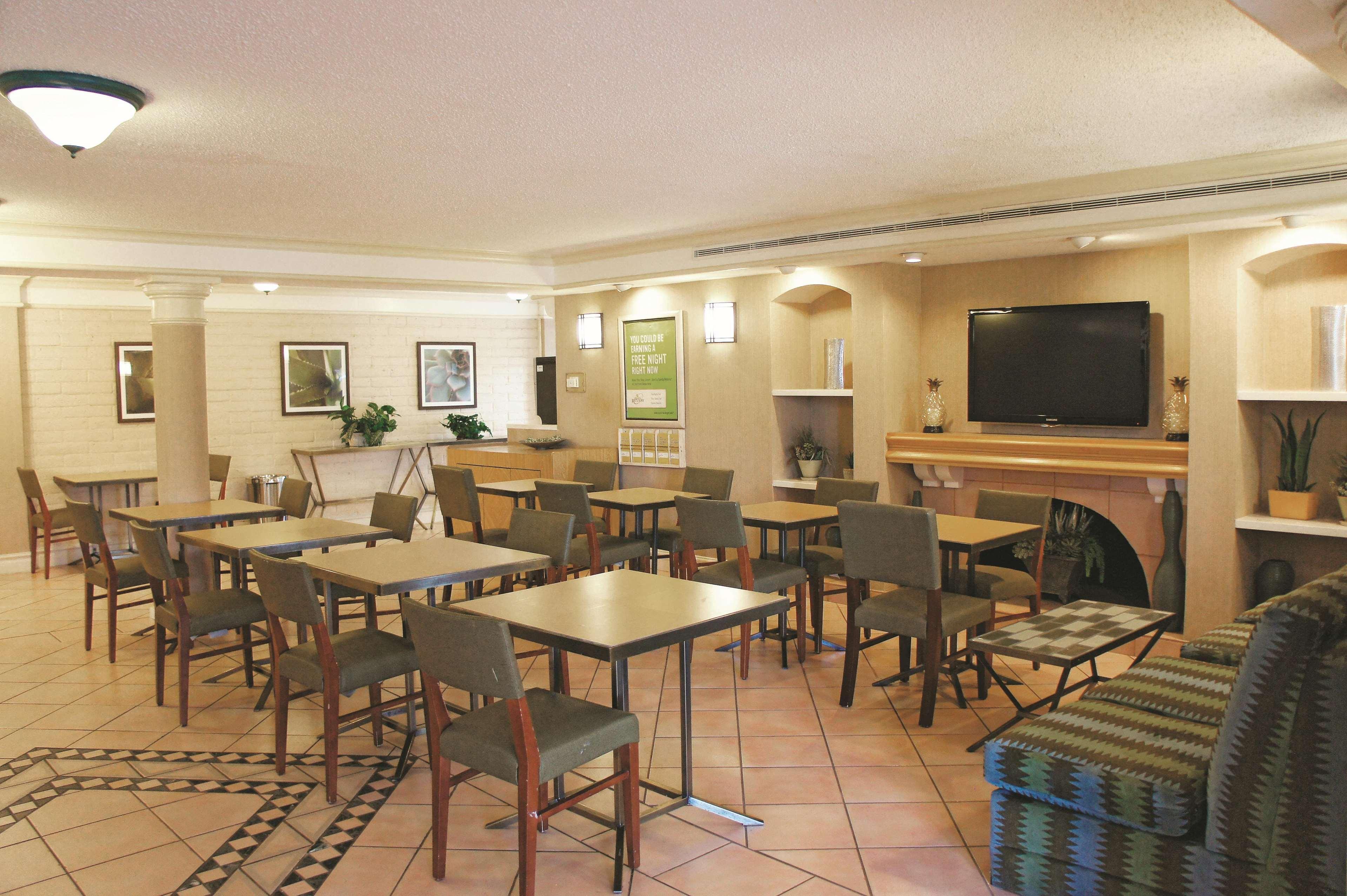Baymont By Wyndham Houston La Porte Eksteriør bilde